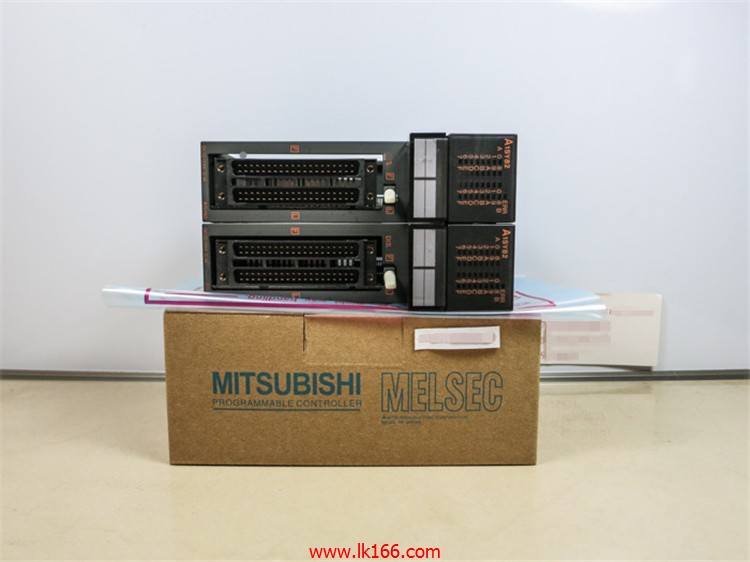 MITSUBISHI output module A1SY82