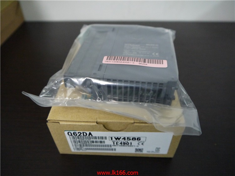 MITSUBISHI Voltage / current output analog module（老款） Q62DA